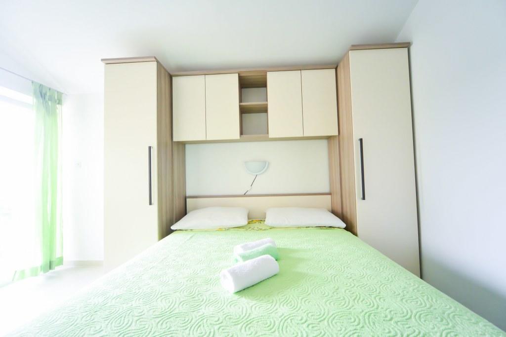 Apartments Valentina Petrcane Exteriör bild